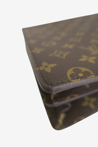 Louis Vuitton Serviette Conseiller Briefcase - Designer handbag at The Find Luxury Resale - Vancouver, Canada