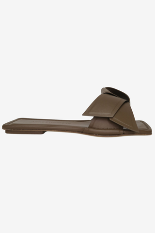 Acne Studio Slides sz 38 - Designer sandals at The Find Luxury Resale - Vancouver, Canada