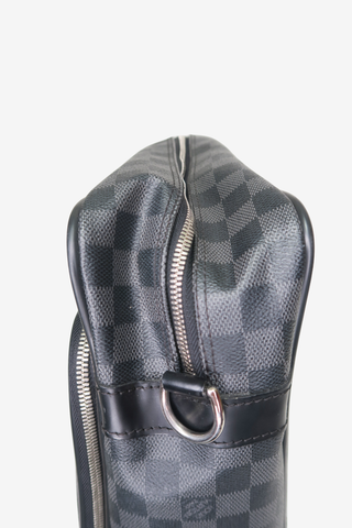 Louis Vuitton Damier Messenger Bag
