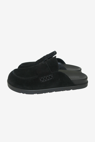 Hermes Go Mule sz 37 - Designer shoes at The Find Luxury Resale - Vancouver, Canada