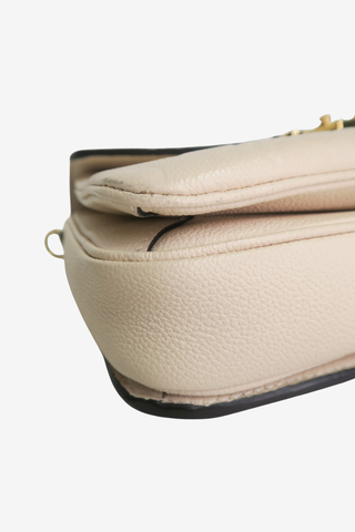 Louis Vuitton Pochette Metis