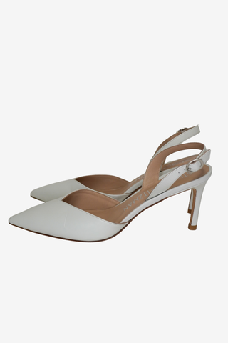 Stuart Weitzman Pointed Toe Pumps sz 7.5 - Designer pumps at The Find Luxury Resale - Vancouver, Canada