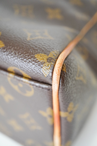 Louis Vuitton Monogram Manhattan PM