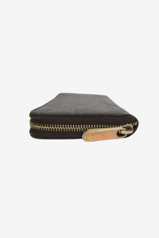 Louis Vuitton Monogram Zippy Wallet - Designer Wallets at The Find Luxury Resale - Vancouver, Canada