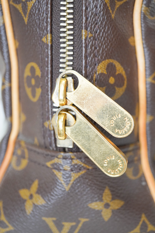 Louis Vuitton Monogram Manhattan PM