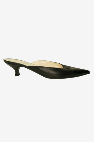 Ferragamo Mules Sz 9.5 - Designer shoes at The Find Luxury Resale - Vancouver, Canada