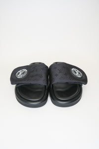 Louis Vuitton Satin Printed Slides sz 38