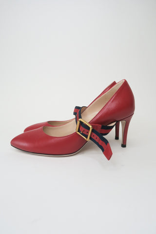 Gucci Web Accent Leather Pumps sz 35.5 - Designer Pumps at The Find Luxury Resale - Vancouver, Canada