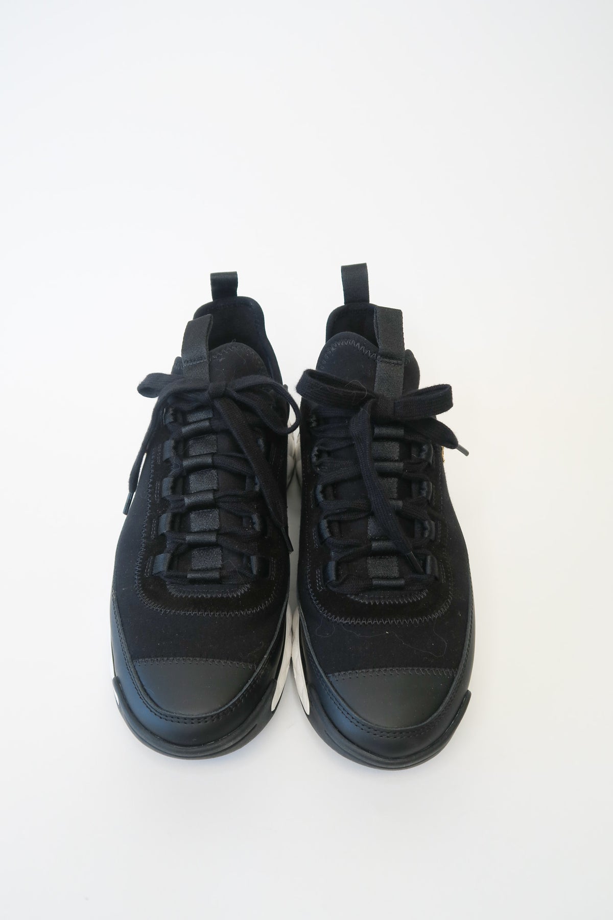 Chanel Interlocking CC Logo Sneakers sz 37.5