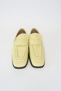 Bottega Veneta Leather Loafers w/ Tags sz 38.5