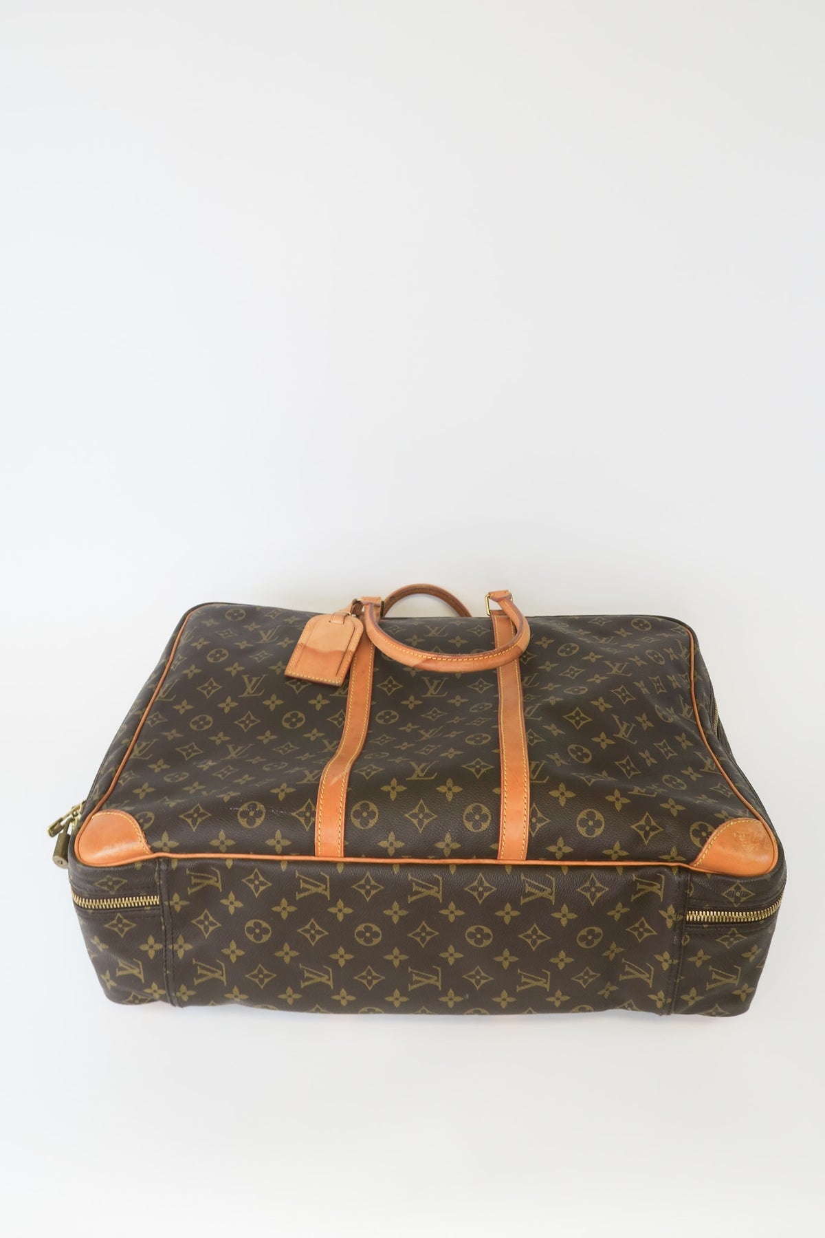 Louis Vuitton Monogram Sirus 24