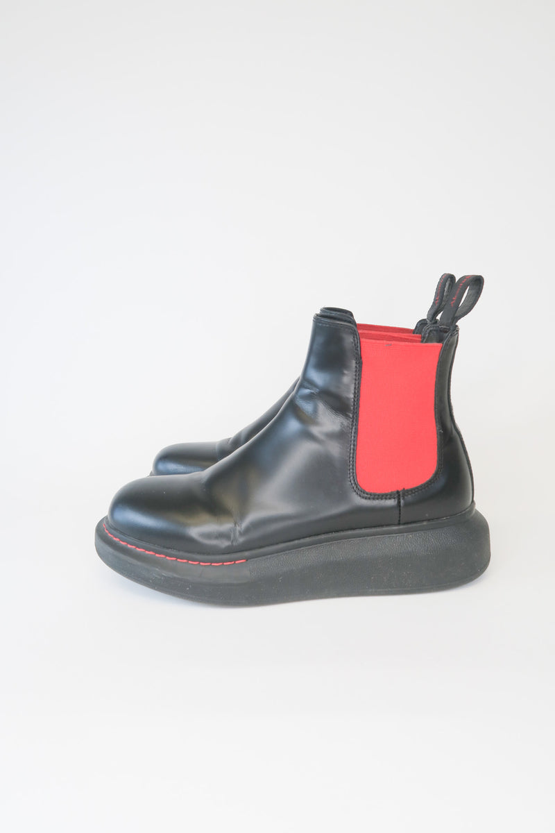 Alexander McQueen Leather Chelsea Boots sz 36.5