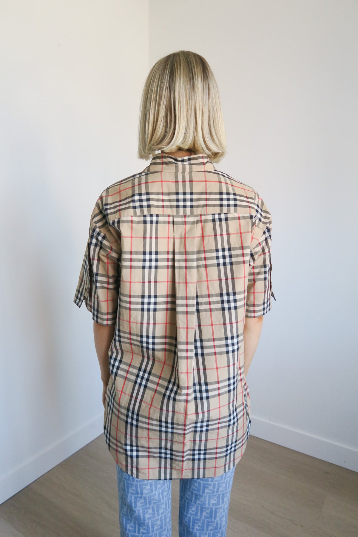 Burberry Plaid Print Short Sleeve Button-Up Top sz 4