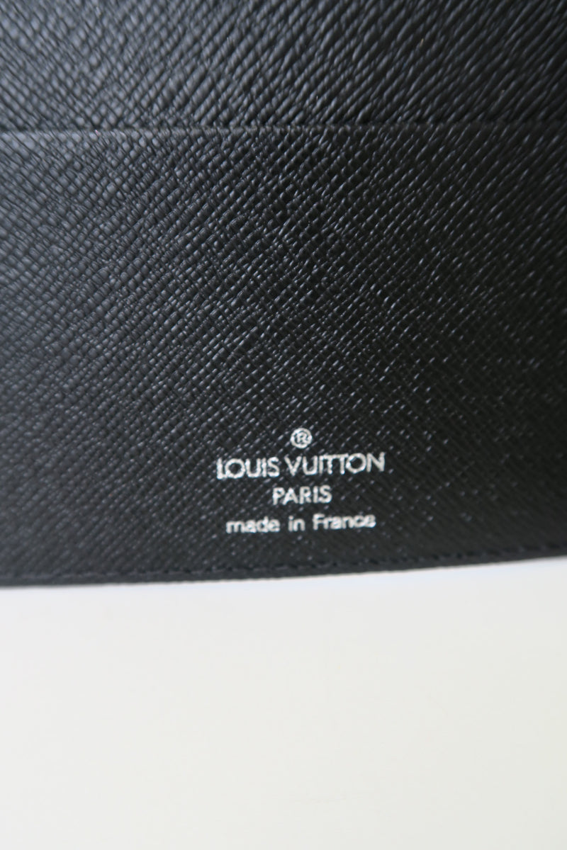 Louis Vuitton Damier Graphite Medium Agenda Cover – The Find Studio
