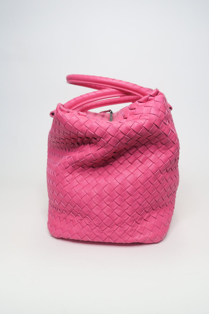 Bottega Veneta Intrecciato Medium Cesta Tote