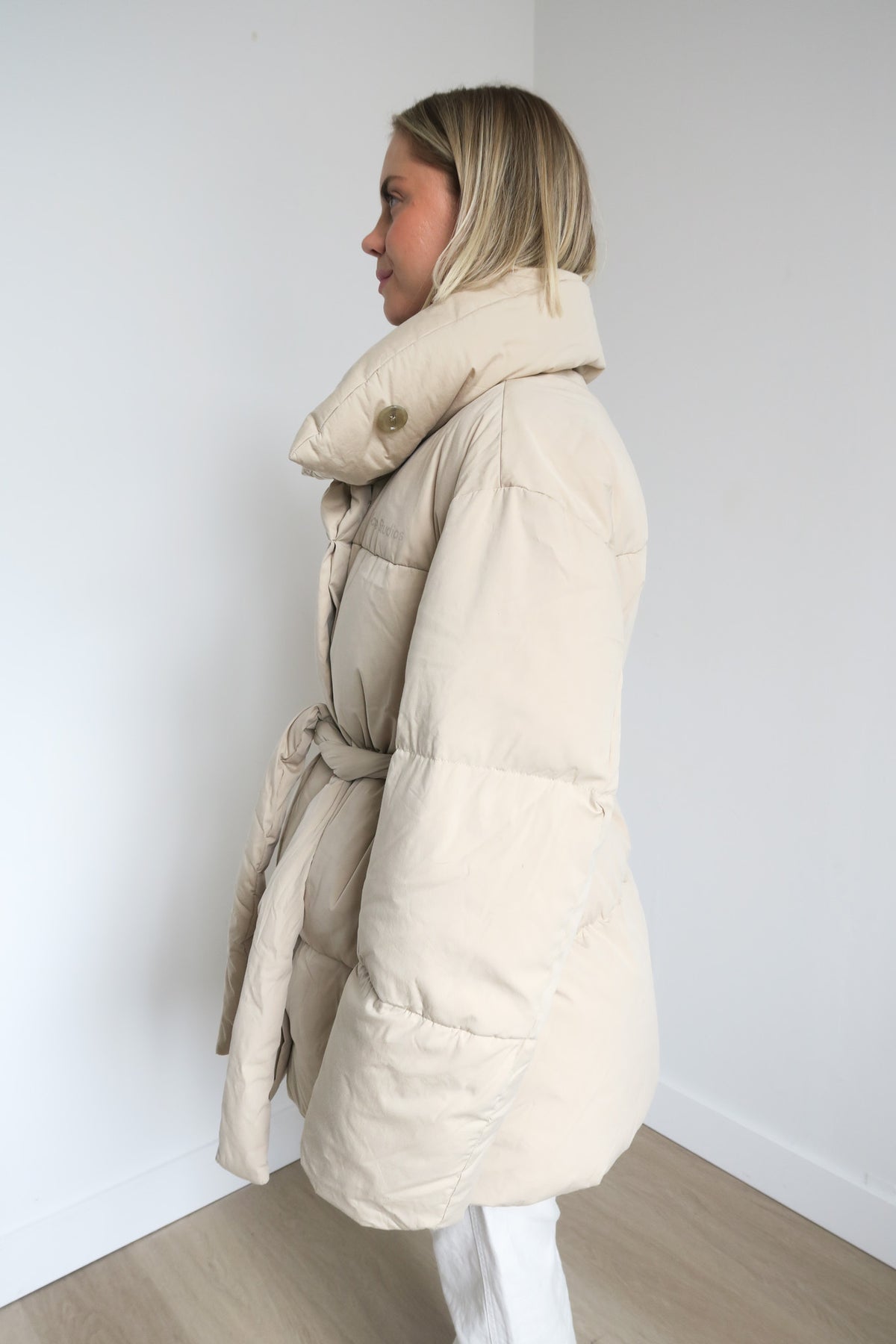 Acne Studios Down Jacket sz 34