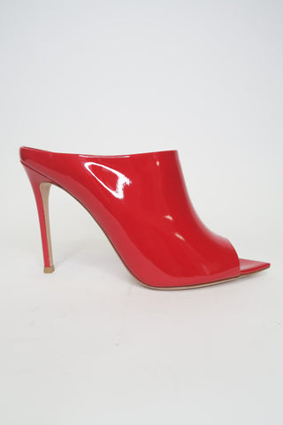 Gianvito Rossi Patent Leather Mules sz 38.5 - Designer Pumps at The Find Luxury Resale - Vancouver, Canada