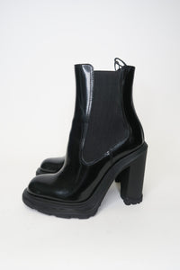 Alexander McQueen Leather Chelsea Boots sz 36