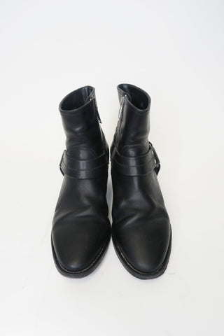 Golden Goose Leather Ankle Moto Boots sz 36 - Designer Boots at The Find Luxury Resale - Vancouver, Canada