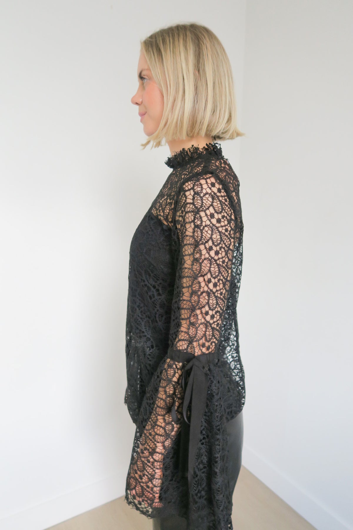 Alice McCall Lace Top sz 4