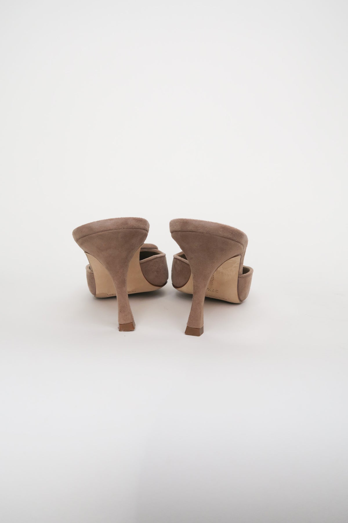 Manolo Blahnik Suede Mules sz 37.5