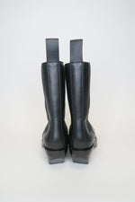 Bottega Veneta Leather Chelsea Boots sz 35.5