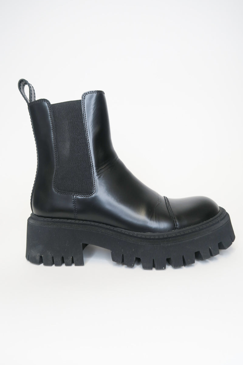 Balenciaga Leather Tractor Chelsea Boots sz 37