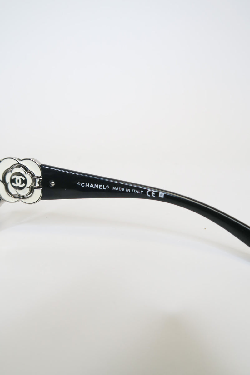 Chanel Vintage Interlocking CC Logo Sunglasses