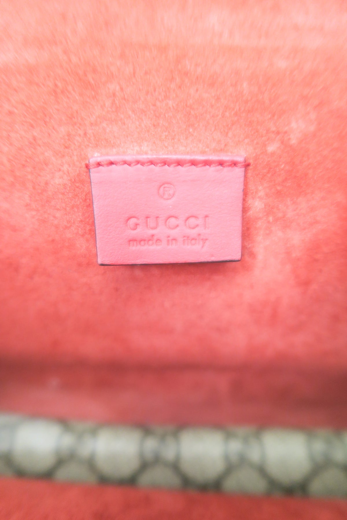 Gucci GG Supreme Small Dionysus Shoulder Bag