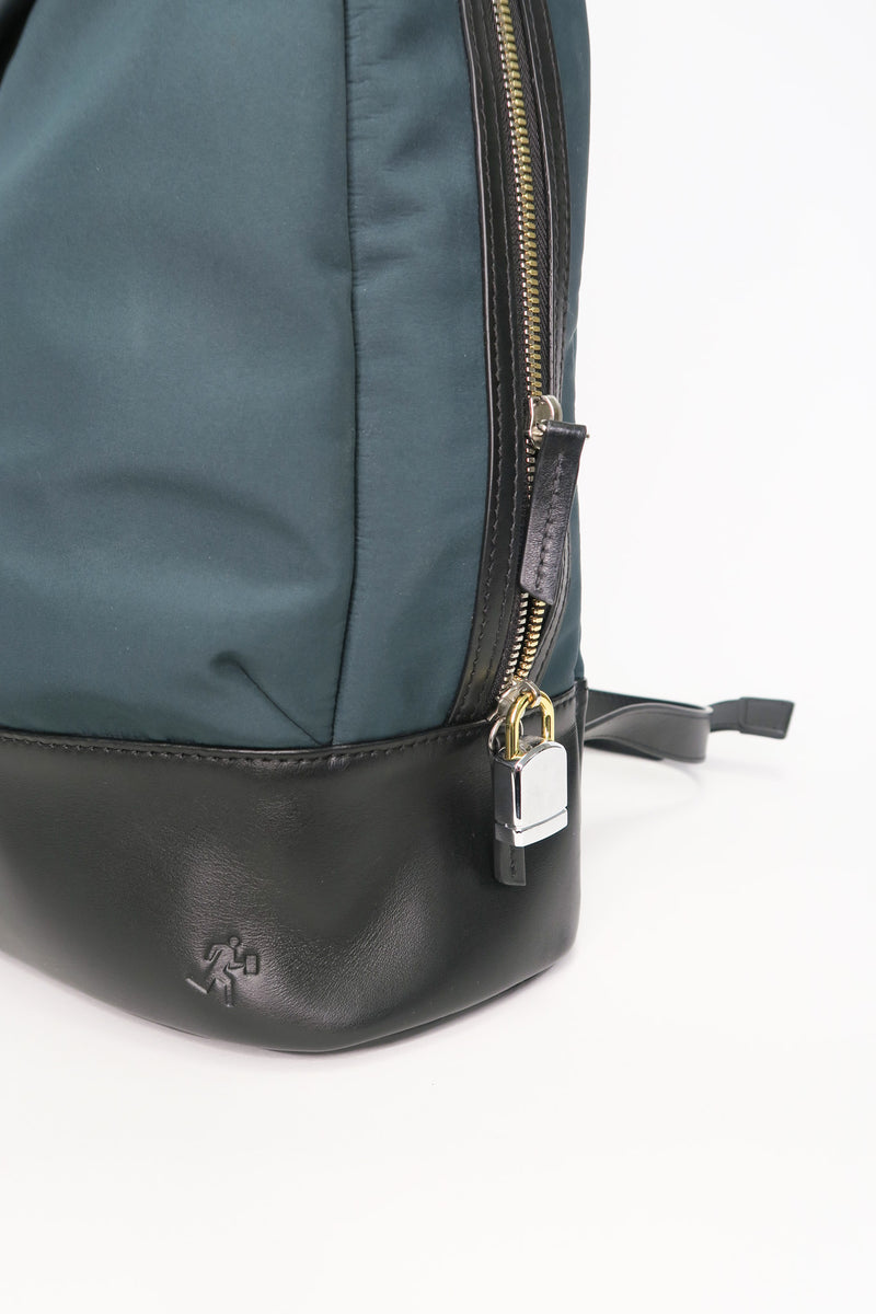 Want Les Essentiels Backpack