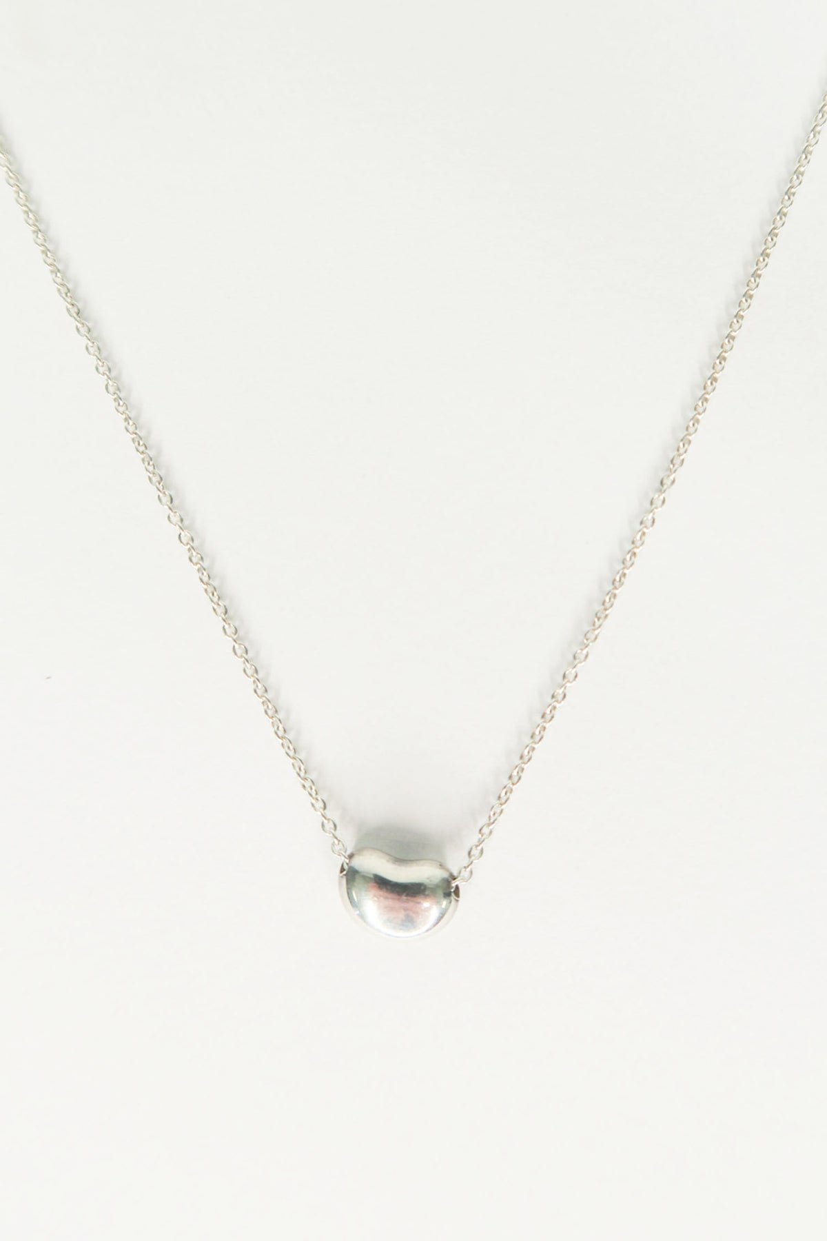 Tiffany & Co. Elsa Peretti Bean® Design Small Pendant Necklace