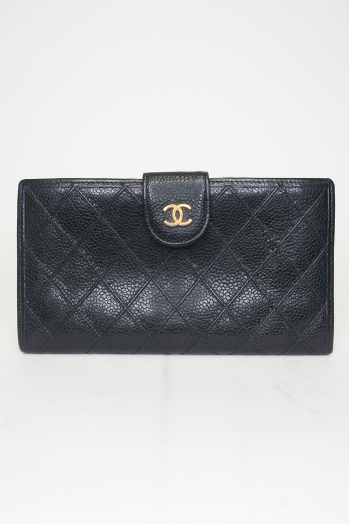 Chanel Vintage Caviar French Purse