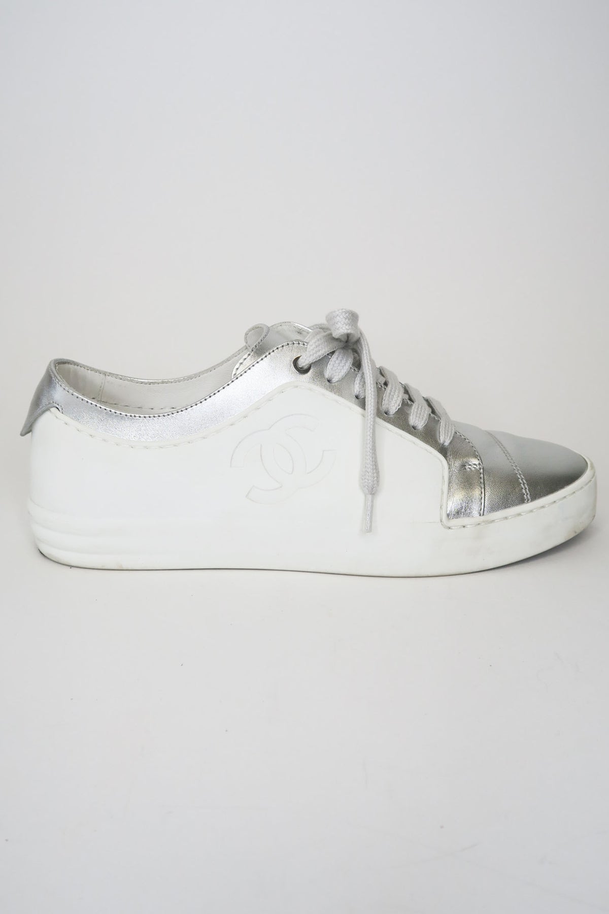 Chanel Interlocking CC Rubber Sneakers sz 37