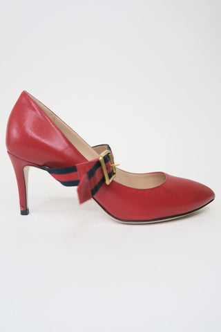 Gucci Web Accent Leather Pumps sz 35.5 - Designer Pumps at The Find Luxury Resale - Vancouver, Canada