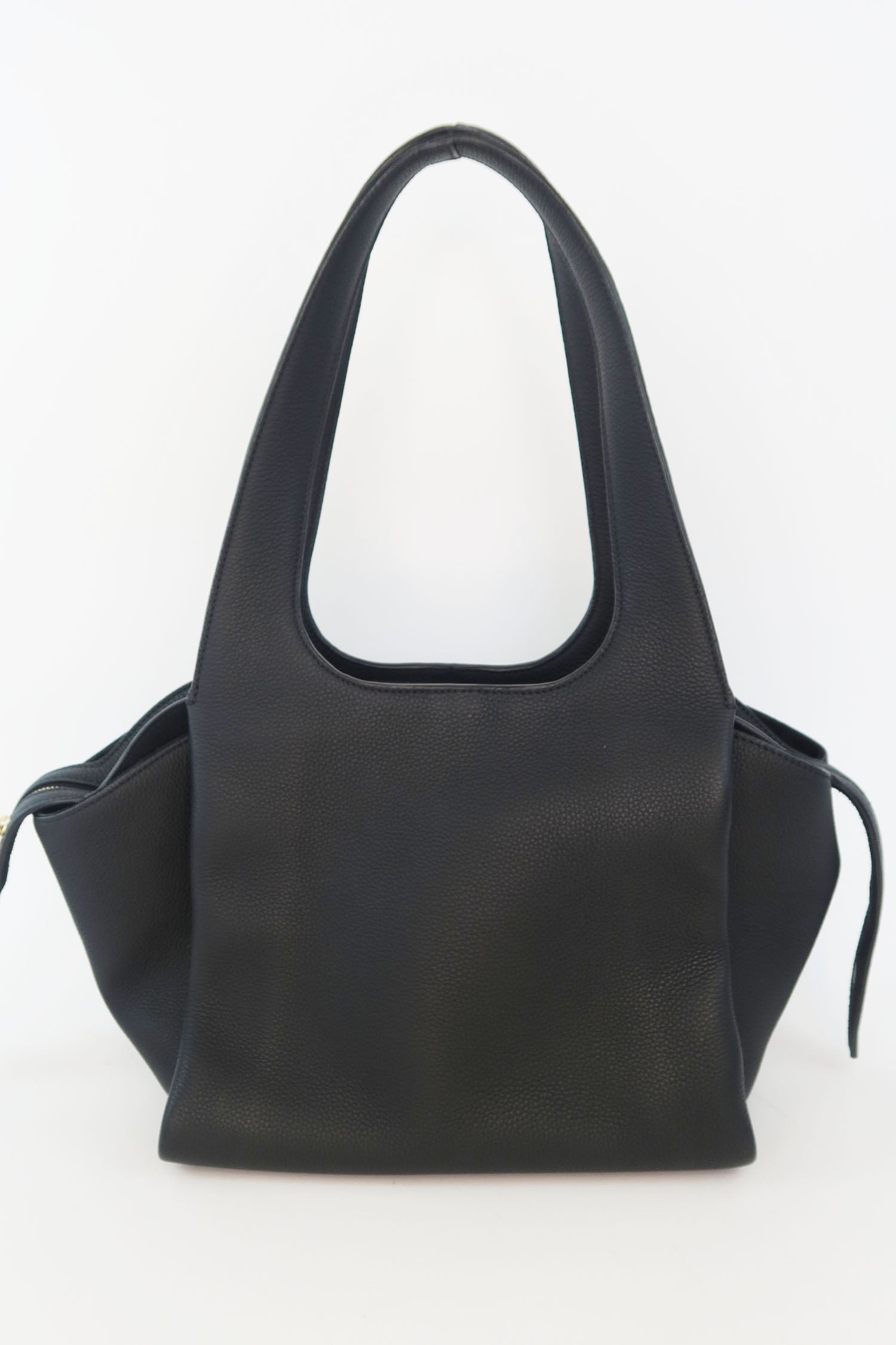 The Row Pebbled Calfskin TR1 Shoulder Bag – The Find Studio