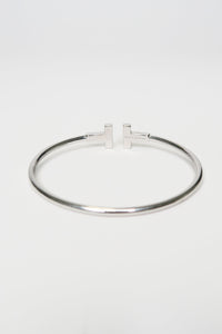 Tiffany & Co. 18K T Narrow Wire Bracelet