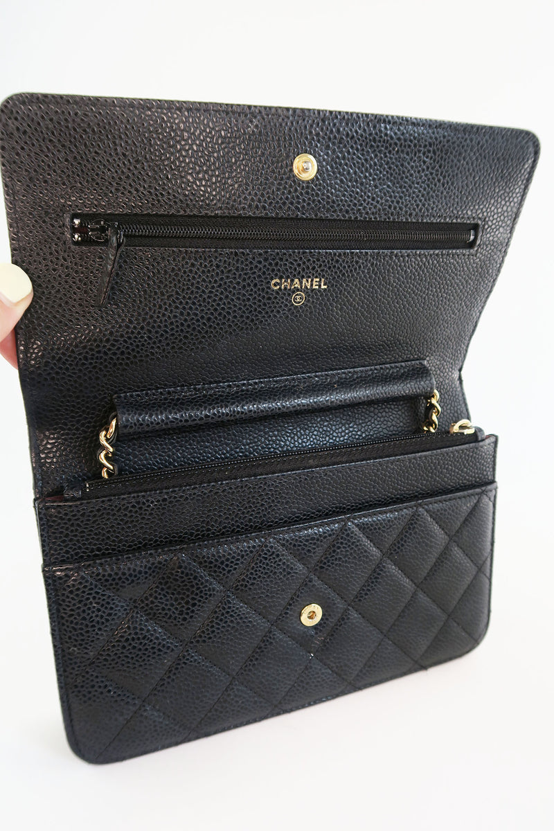 Chanel Classic Caviar Wallet On Chain