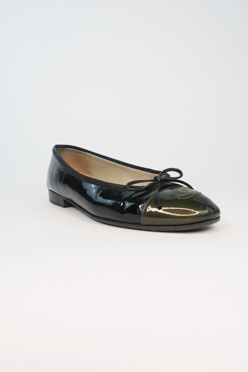 Chanel Patent Leather Ballet Flats sz 36