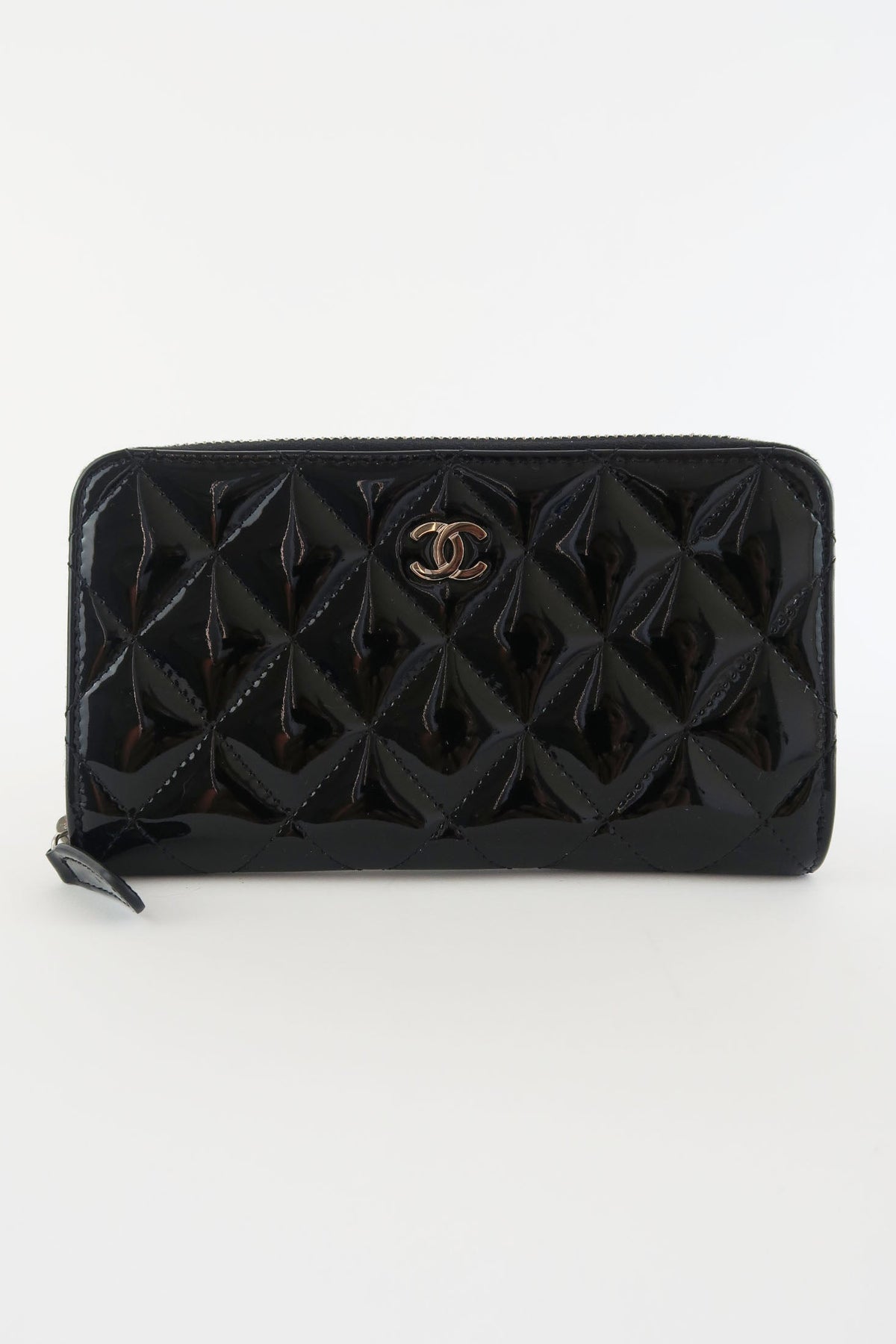 Chanel Small Zip-Around Interlocking CC Logo Continental Wallet