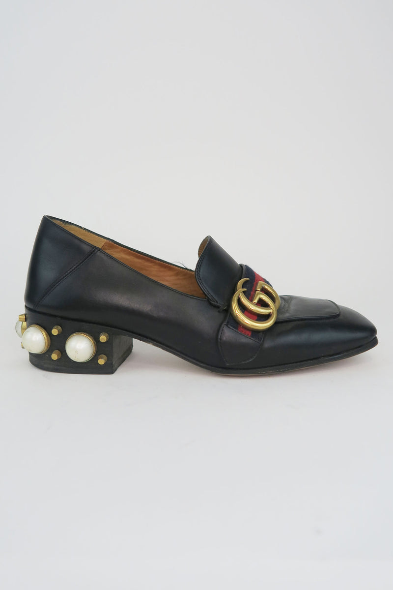 Gucci Faux Pearl Accents Leather Loafers sz 36.5