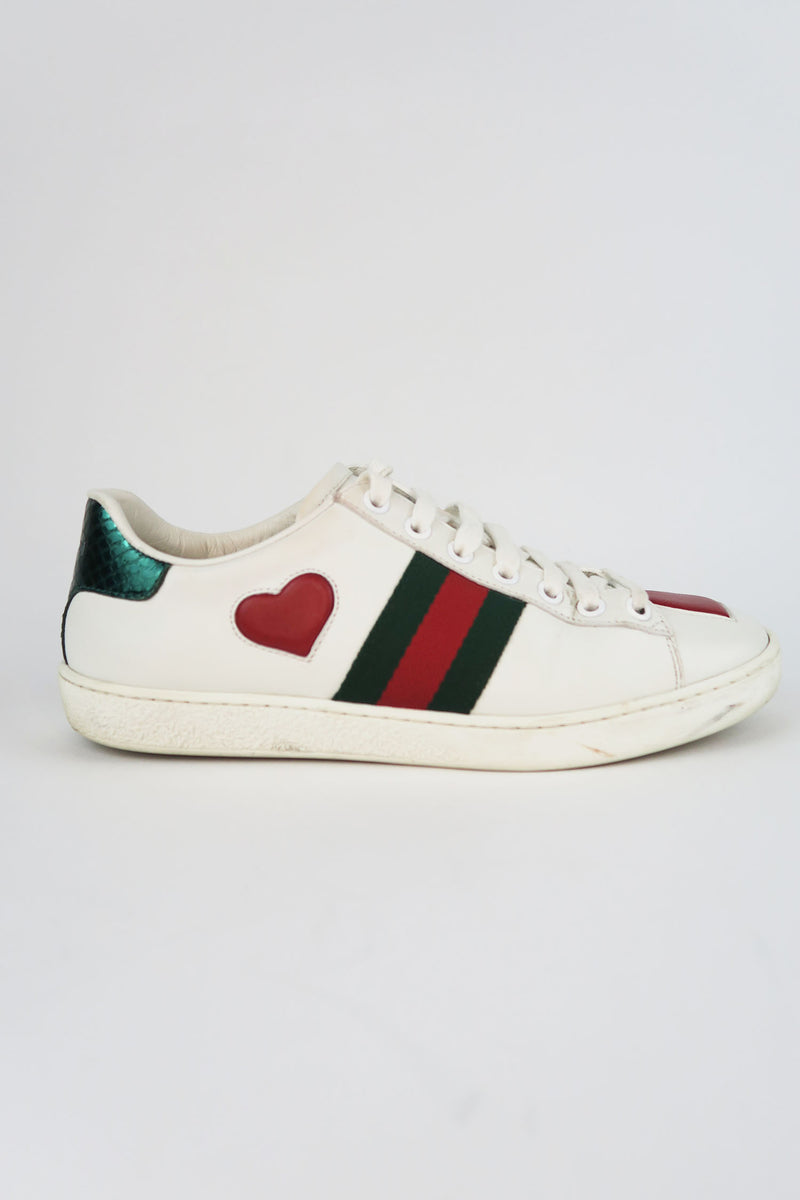 Gucci Ace Embroidered Heart Sneakers sz 35.5
