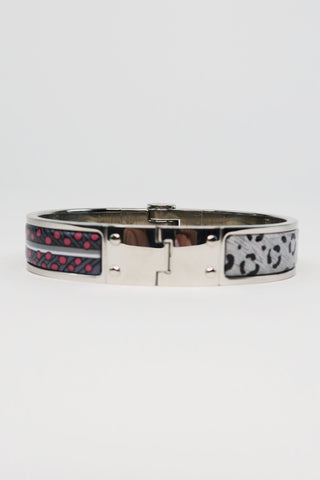 Hermès Narrow Hinge Enamel Bangle - Designer Bracelets at The Find Luxury Resale - Vancouver, Canada