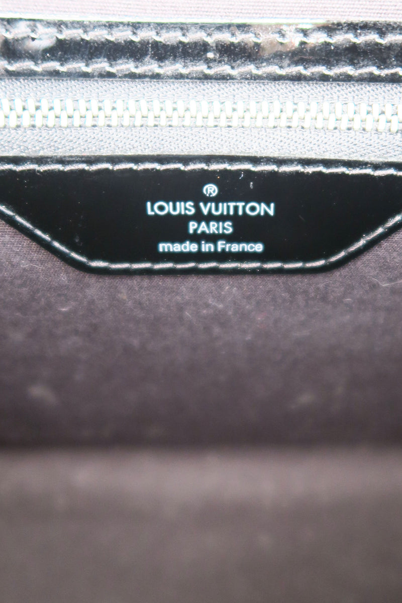 Louis Vuitton Black Epi Brea MM for Sale in San Fernando, CA