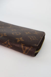 Louis Vuitton 2009 LV Monogram Zippy Wallet