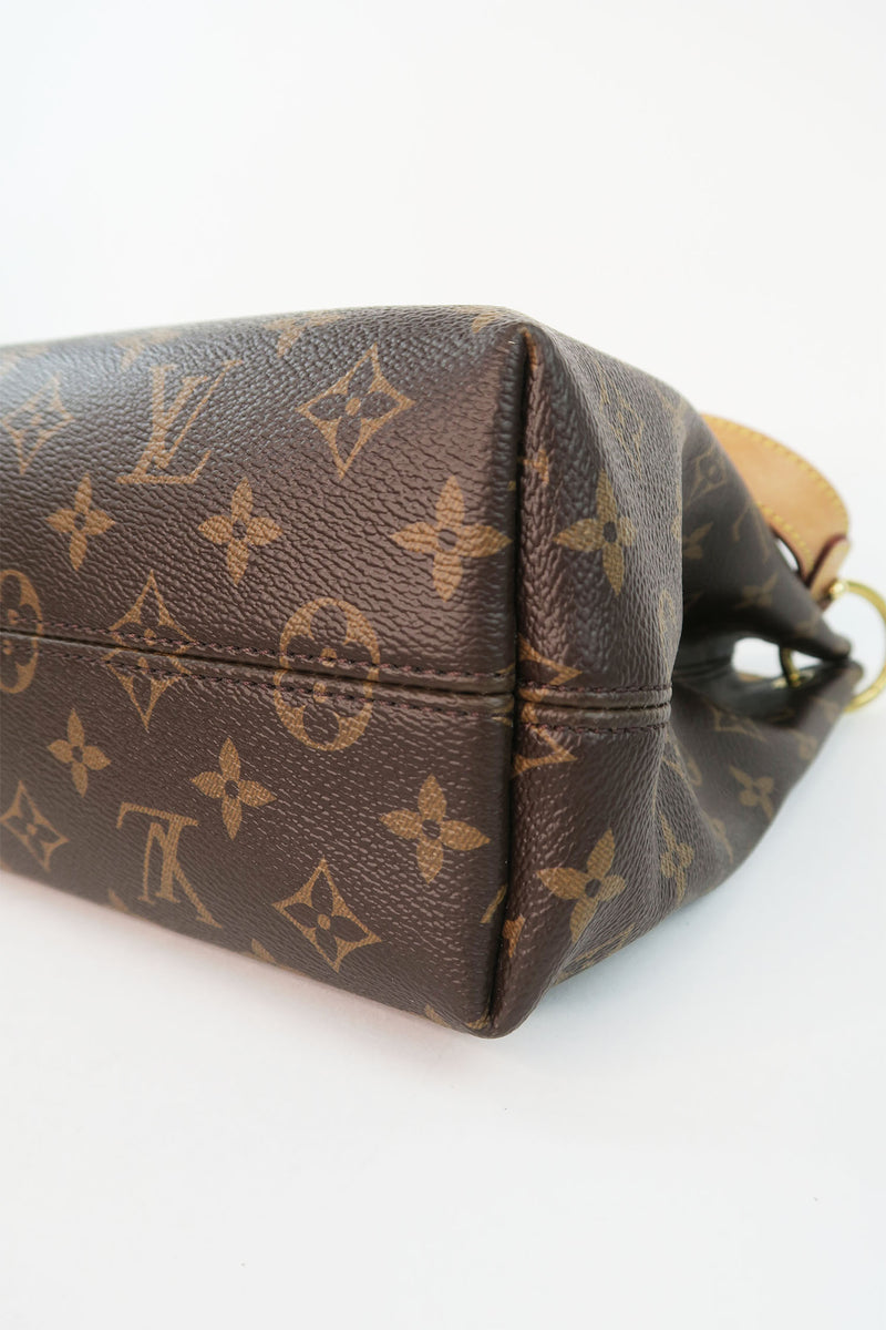 Louis Vuitton Monogram Graceful PM