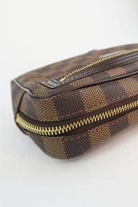 Louis Vuitton Damier Ebene Pochette Macao Wristlet