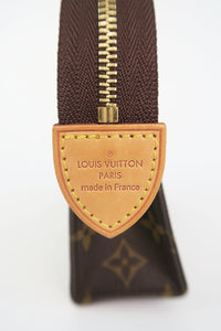 Louis Vuitton Monogram Toiletry Pouch 19