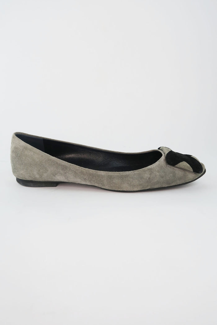 Roger Vivier Suede Flats sz 38