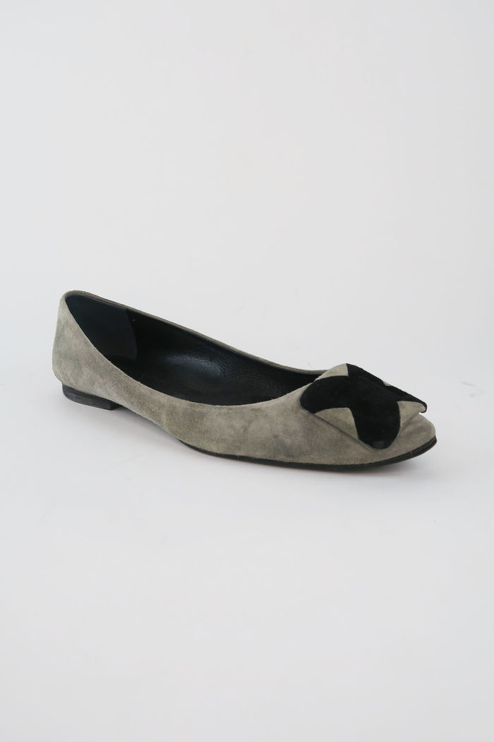 Roger Vivier Suede Flats sz 38